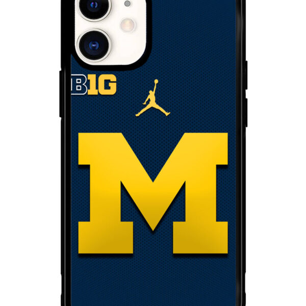 Michigan Logo iPhone 12 Case CT1516